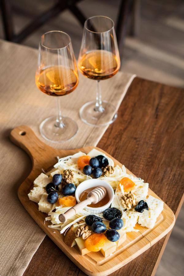 Chateau Artwine Art'ana Bagian luar foto